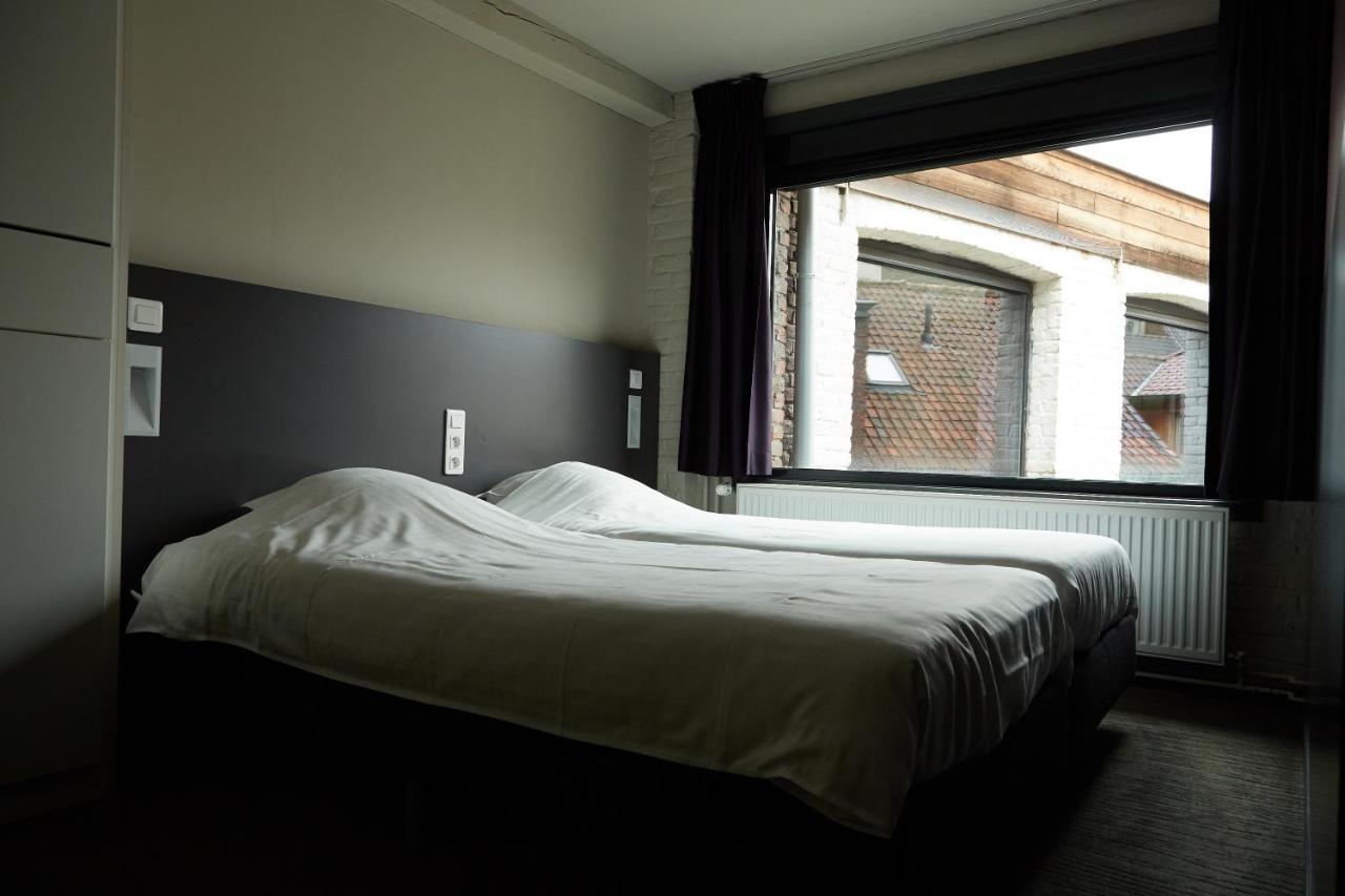 Focus Budget Kortrijk Exteriör bild